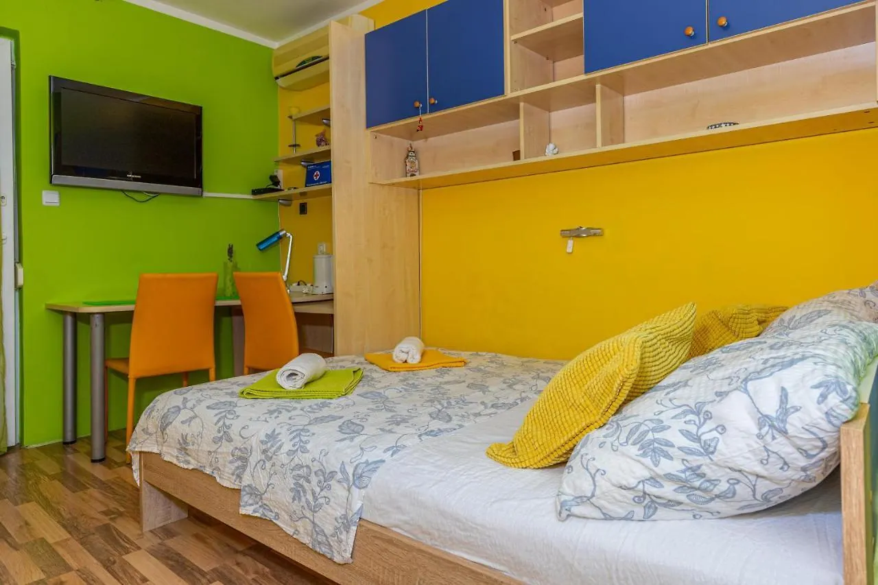 Apartments In Dramalj 41381