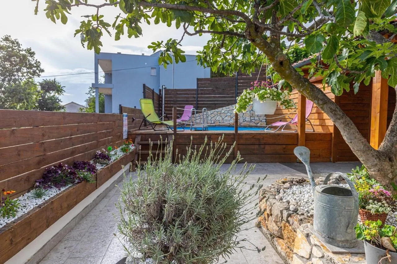 Apartments In Dramalj 41381 Croatia