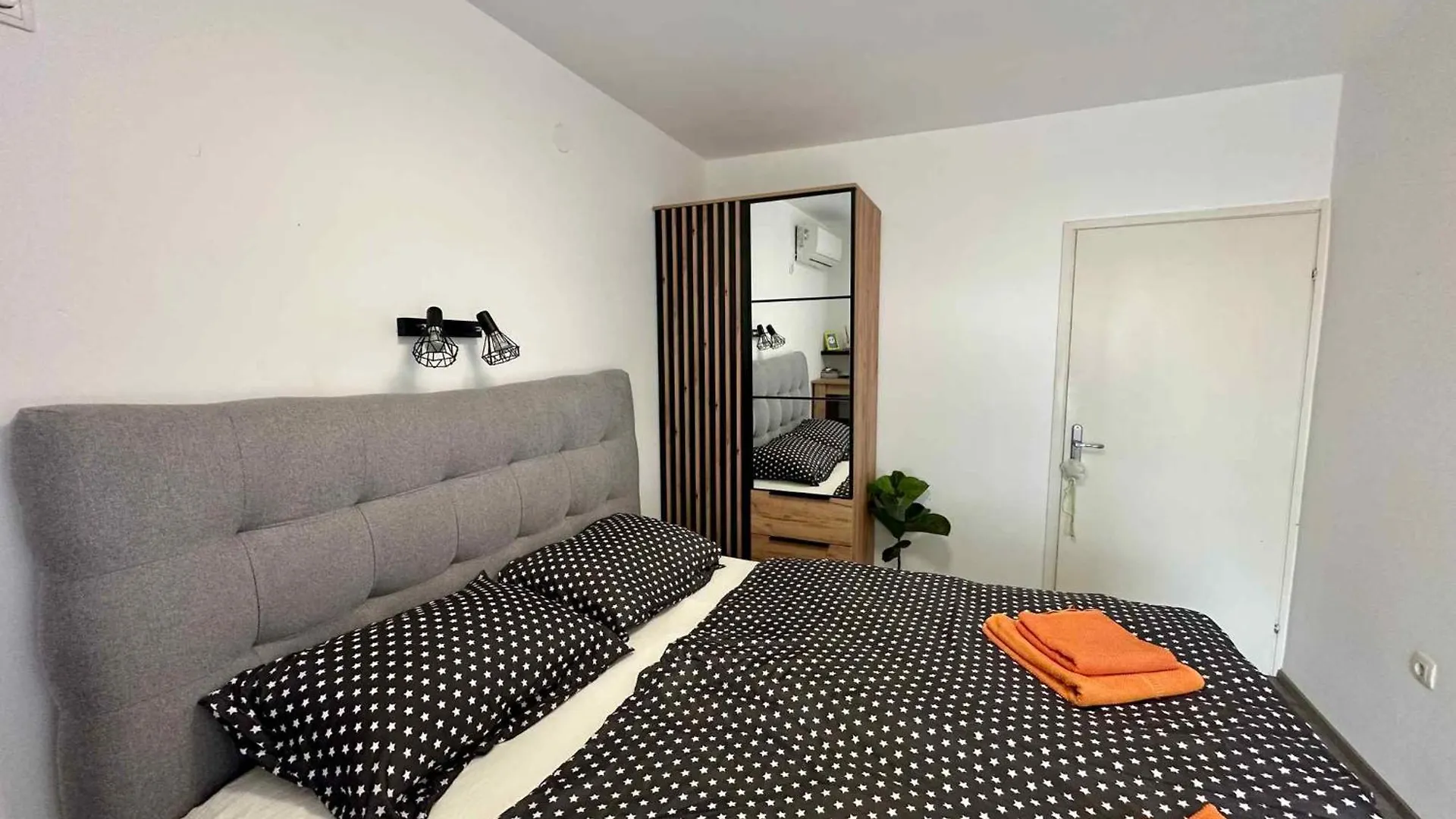 Apartments In Dramalj 41381 Croatia