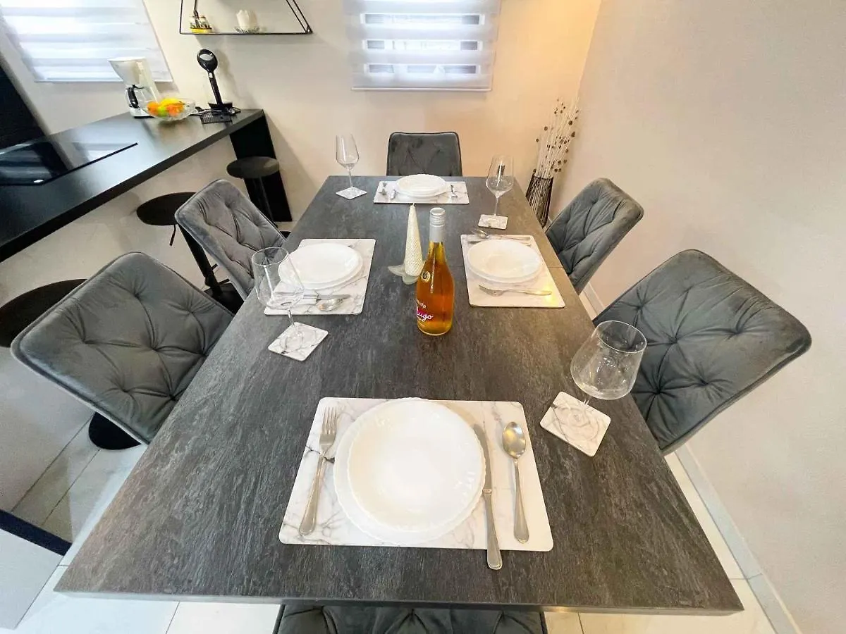Apartments In Dramalj 41381 Croatia
