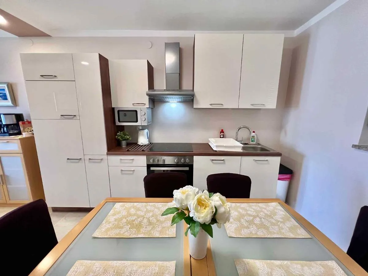 Apartments In Dramalj 41381